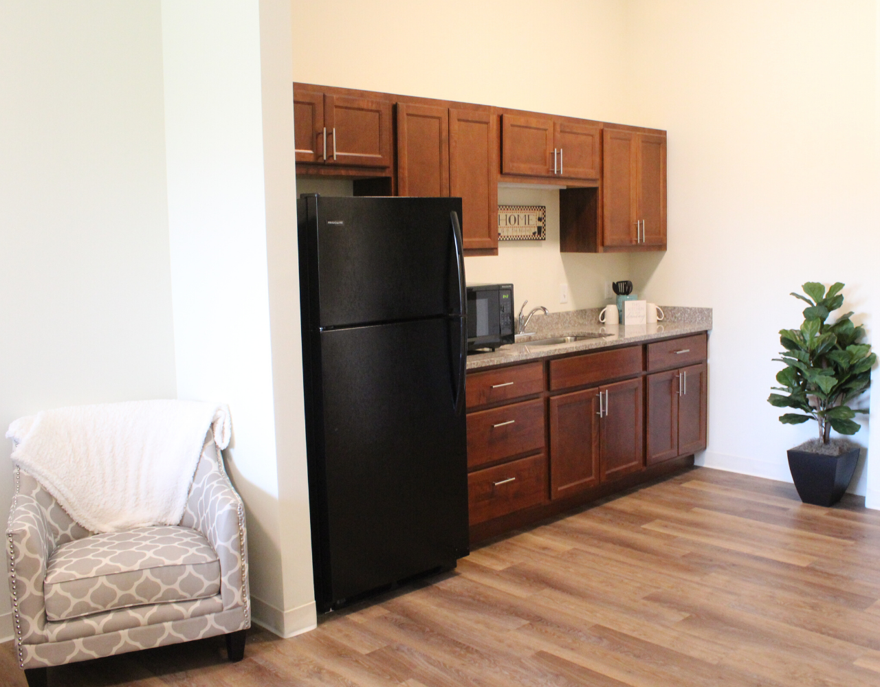 Assisted living kitchen at Silver Birch of Evansville